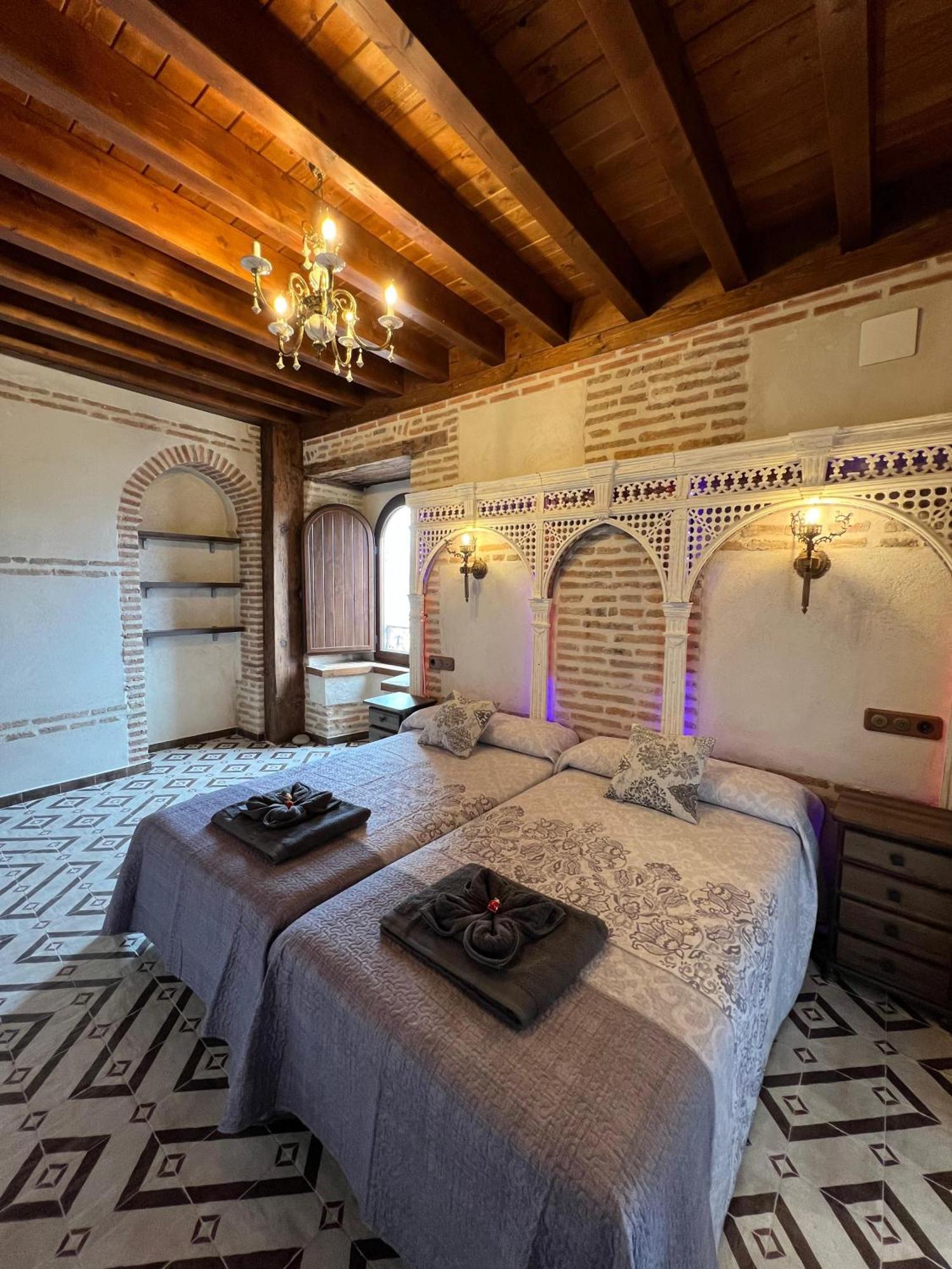 Casa Rural El Torreon Fontiveros Ngoại thất bức ảnh