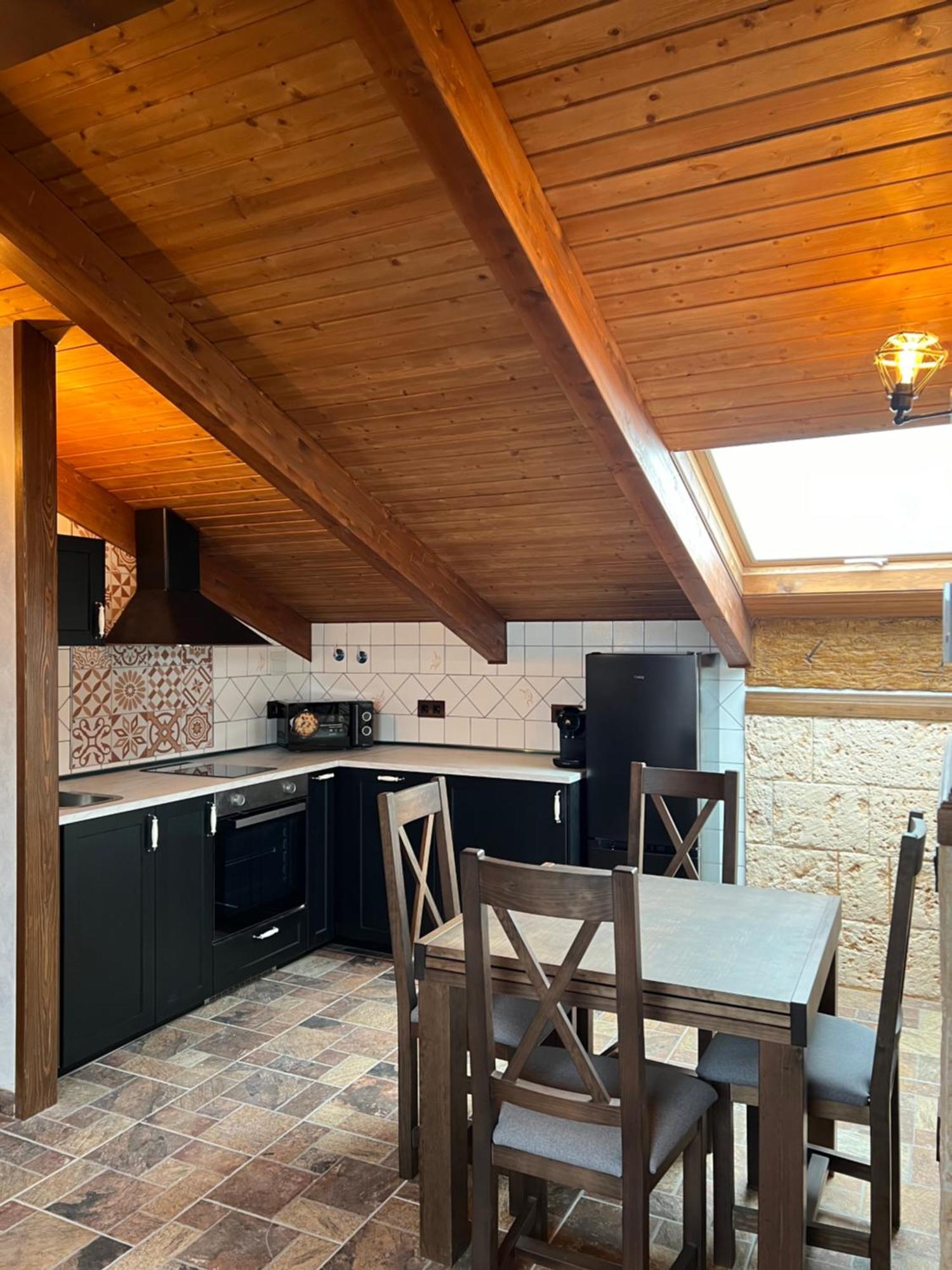Casa Rural El Torreon Fontiveros Ngoại thất bức ảnh